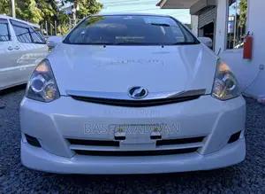 Toyota Wish 2006 Pearl