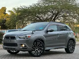 Mitsubishi RVR 2010 Gray