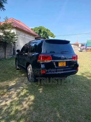 Toyota Land Cruiser 4.6 V8 ZX 2012 Black