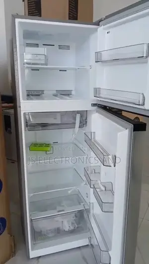Midea Fidge 357liter Non Frost (Haiweki Barafu Kwenye Kuta Ya Fridge)