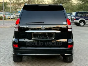 Toyota Land Cruiser Prado 2006 Black