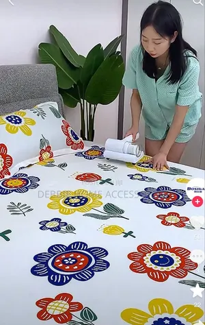 Cordless Mattress Vacuum Cleaner Designed for Mite Removal.