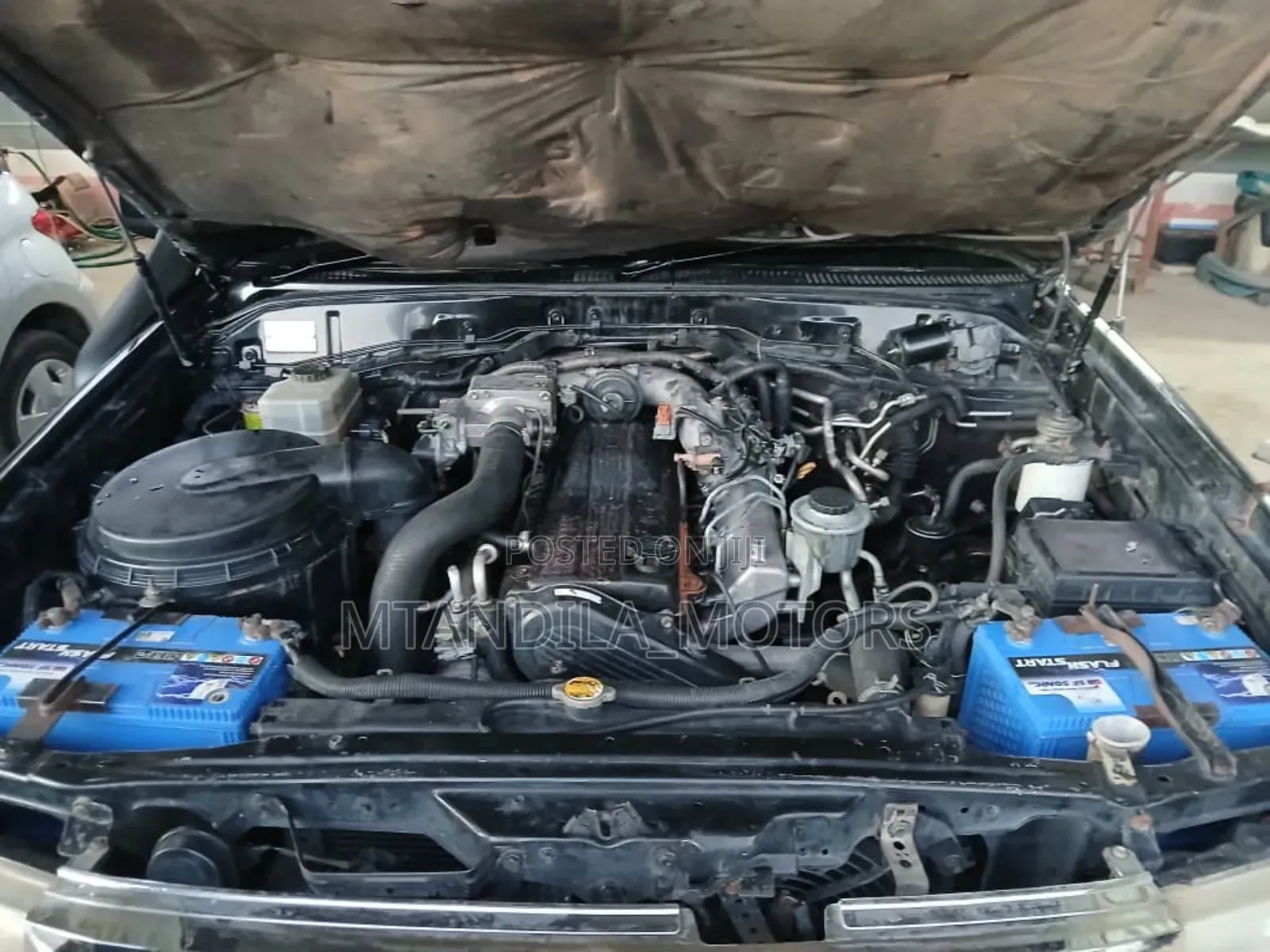 Toyota Land Cruiser 2001 Black