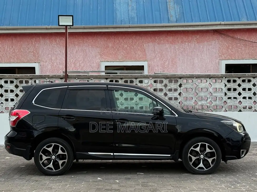 Subaru Forester 2014 Black