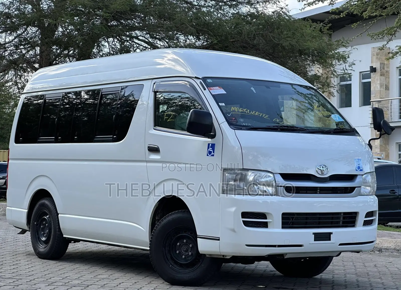 Toyota HiAce 2008 White