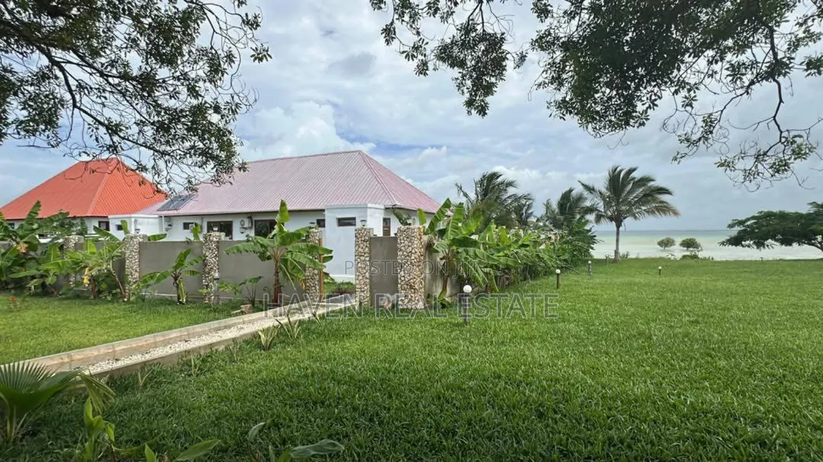 Furnished 1bdrm Apartment in Unguja South for sale