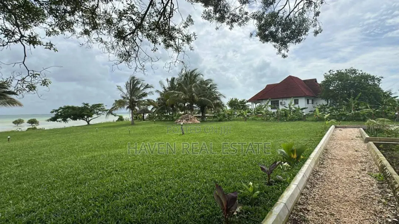 Furnished 1bdrm Apartment in Unguja South for sale