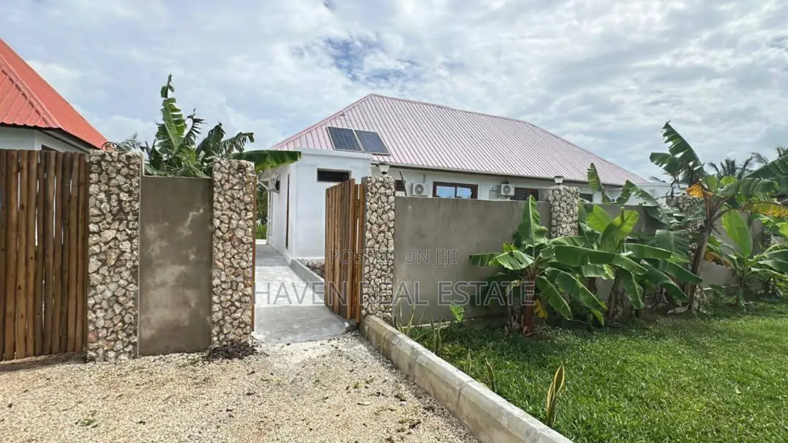 Furnished 1bdrm Apartment in Unguja South for sale