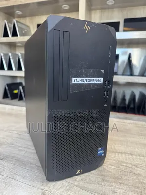 Desktop Computer HP Z2 G4 Tower 16GB Intel Core I7 HDD+SSD 512GB