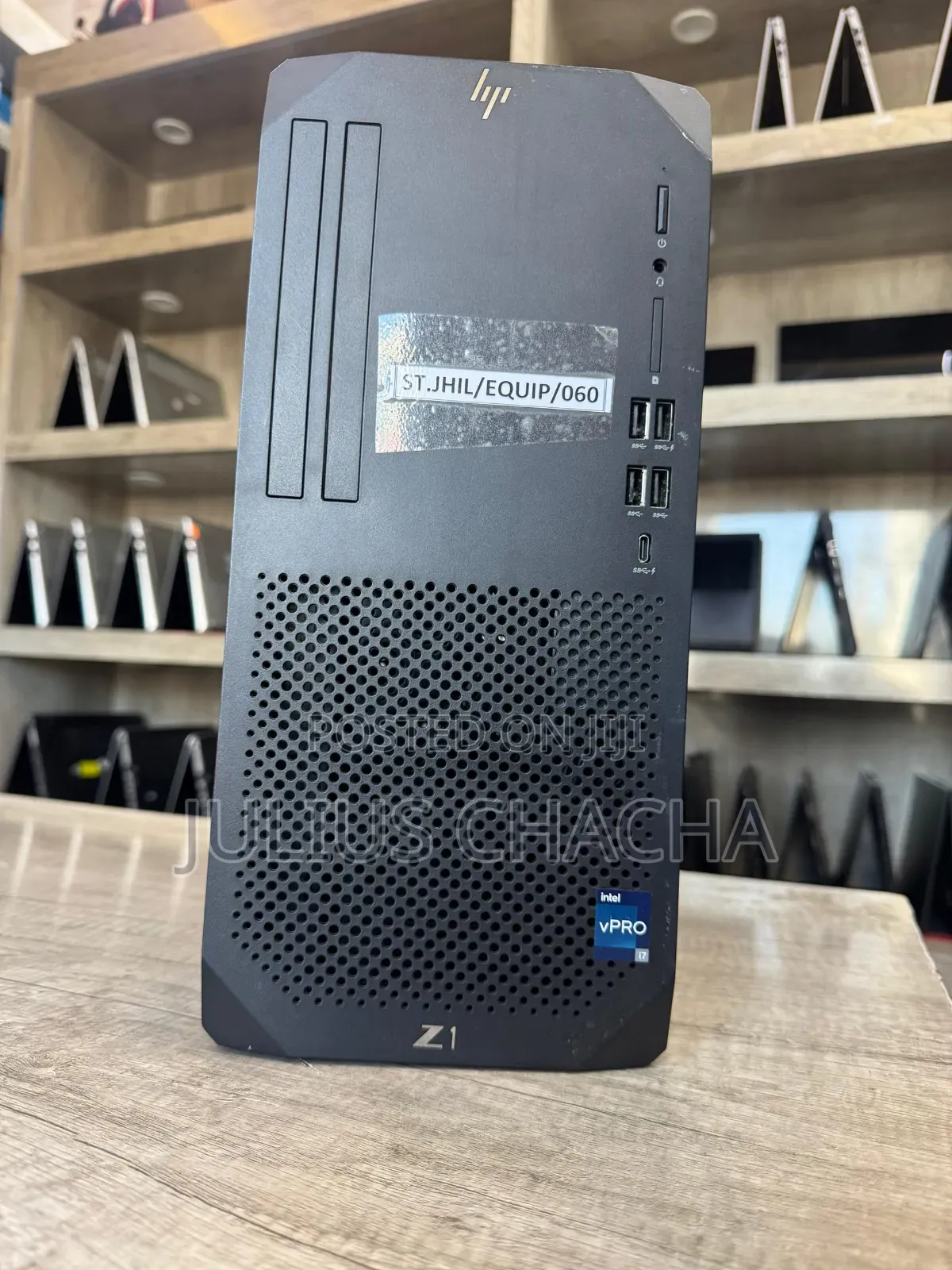Desktop Computer HP Z2 G4 Tower 16GB Intel Core I7 HDD+SSD 512GB