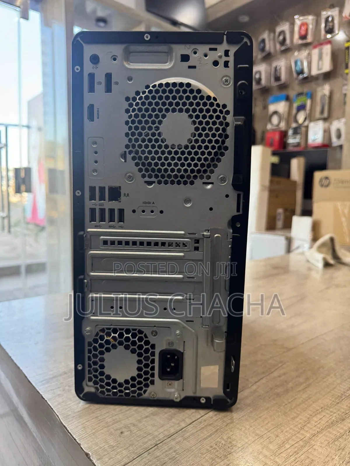 Desktop Computer HP Z2 G4 Tower 16GB Intel Core I7 HDD+SSD 512GB