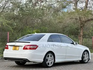 Mercedes-Benz E250 2011 White