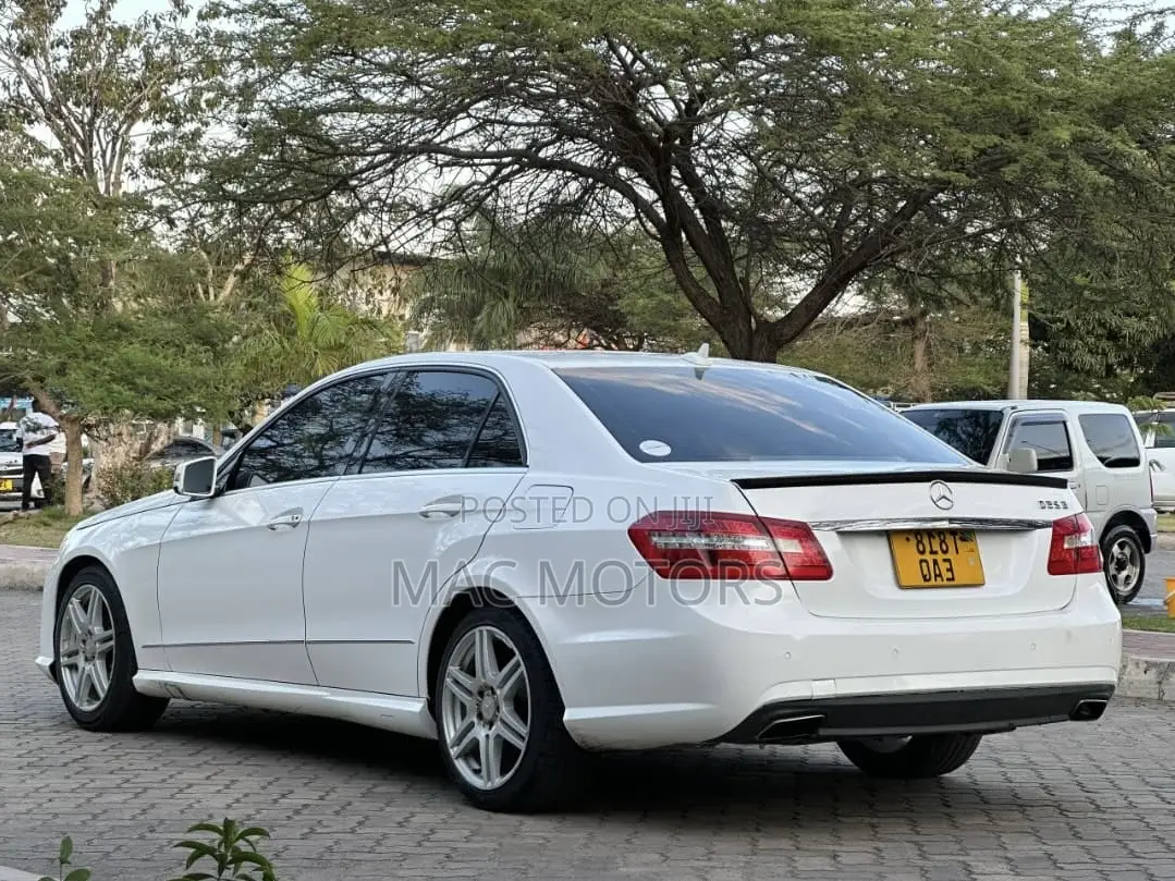 Mercedes-Benz E250 2011 White
