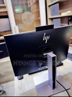 Desktop Computer HP EliteDesk 800 G3 8GB Intel Core I5 HDD+SSD 750GB