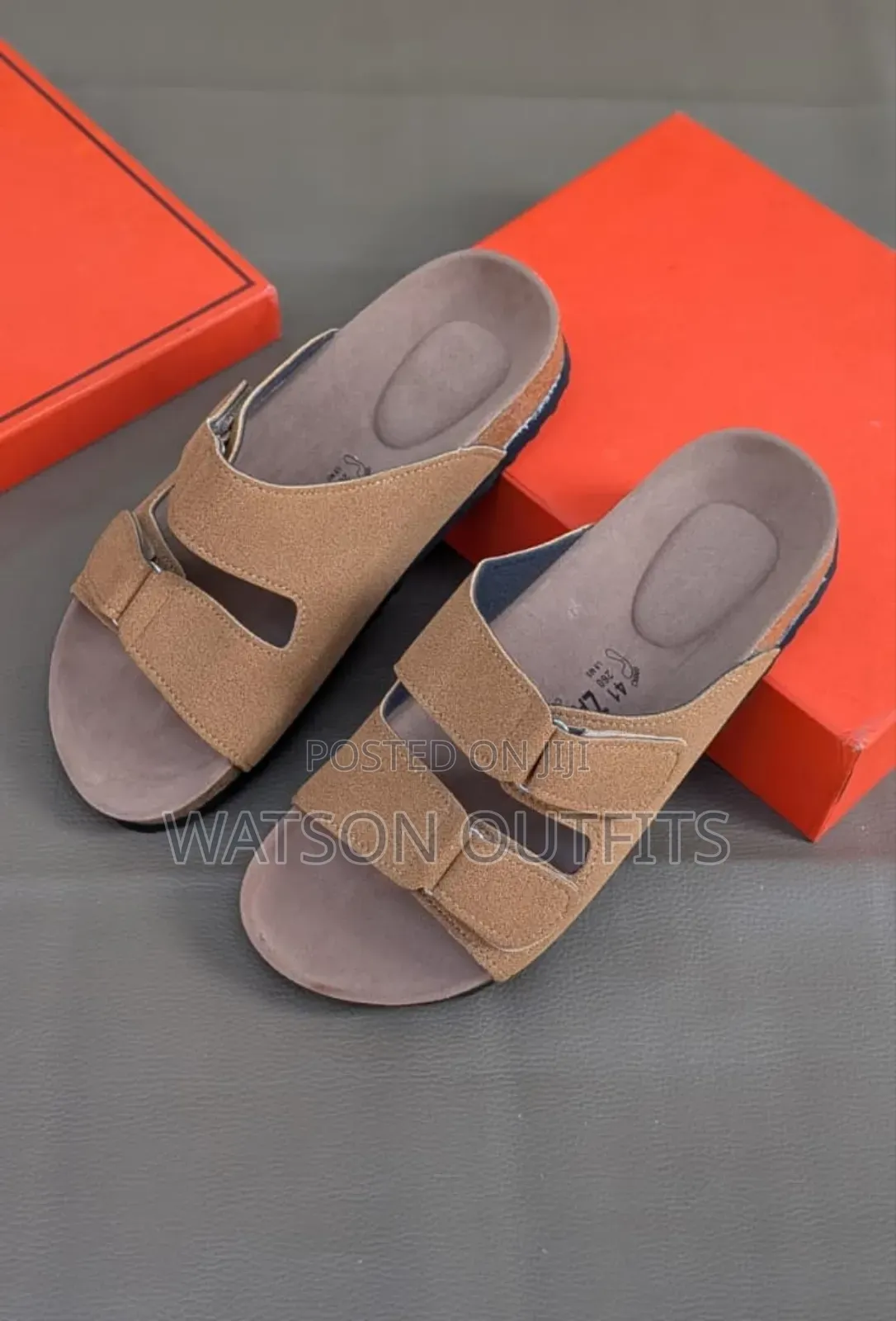 Men's Sandals Basically Soft and Fancy