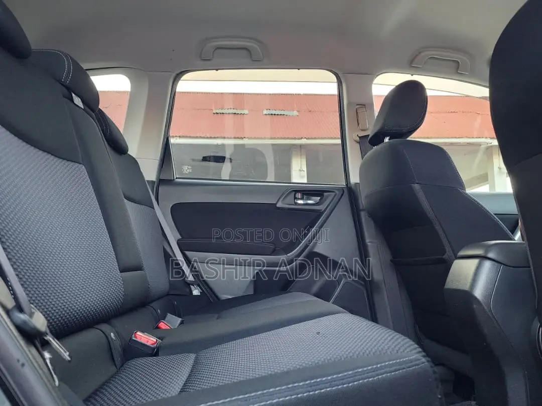 Subaru Forester SV Premium 2014 Matt Black