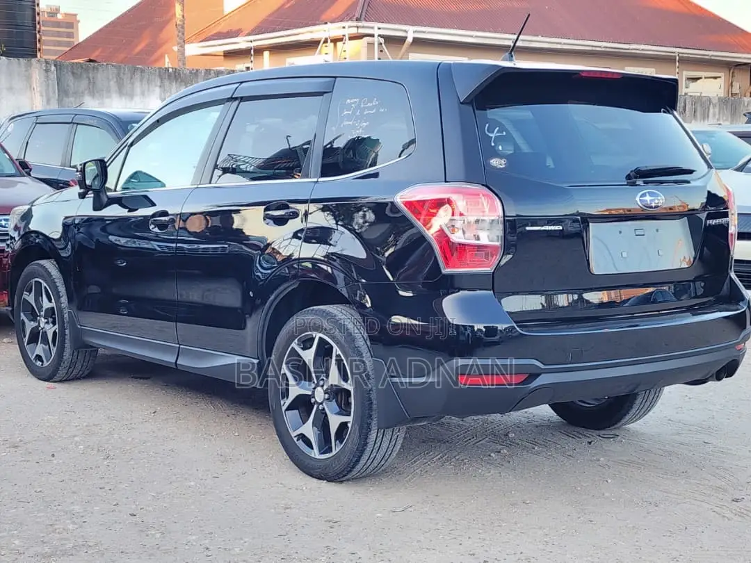 Subaru Forester SV Premium 2014 Matt Black