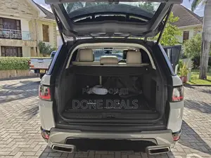 Land Rover Range Rover Sport 2018 White