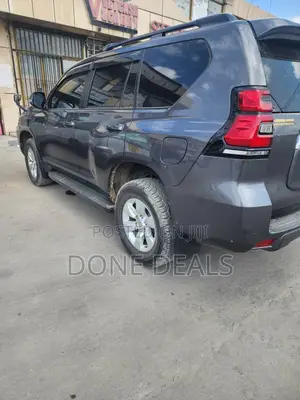 Toyota Land Cruiser Prado 2019 Black