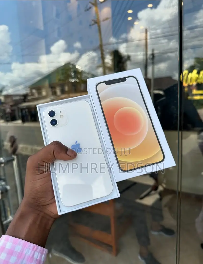 New Apple iPhone 12 128 GB White