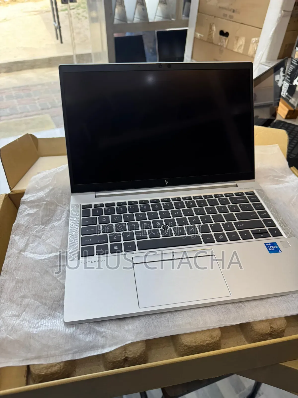 New Laptop HP EliteBook 840 G8 16GB Intel Core I5 SSD 512GB