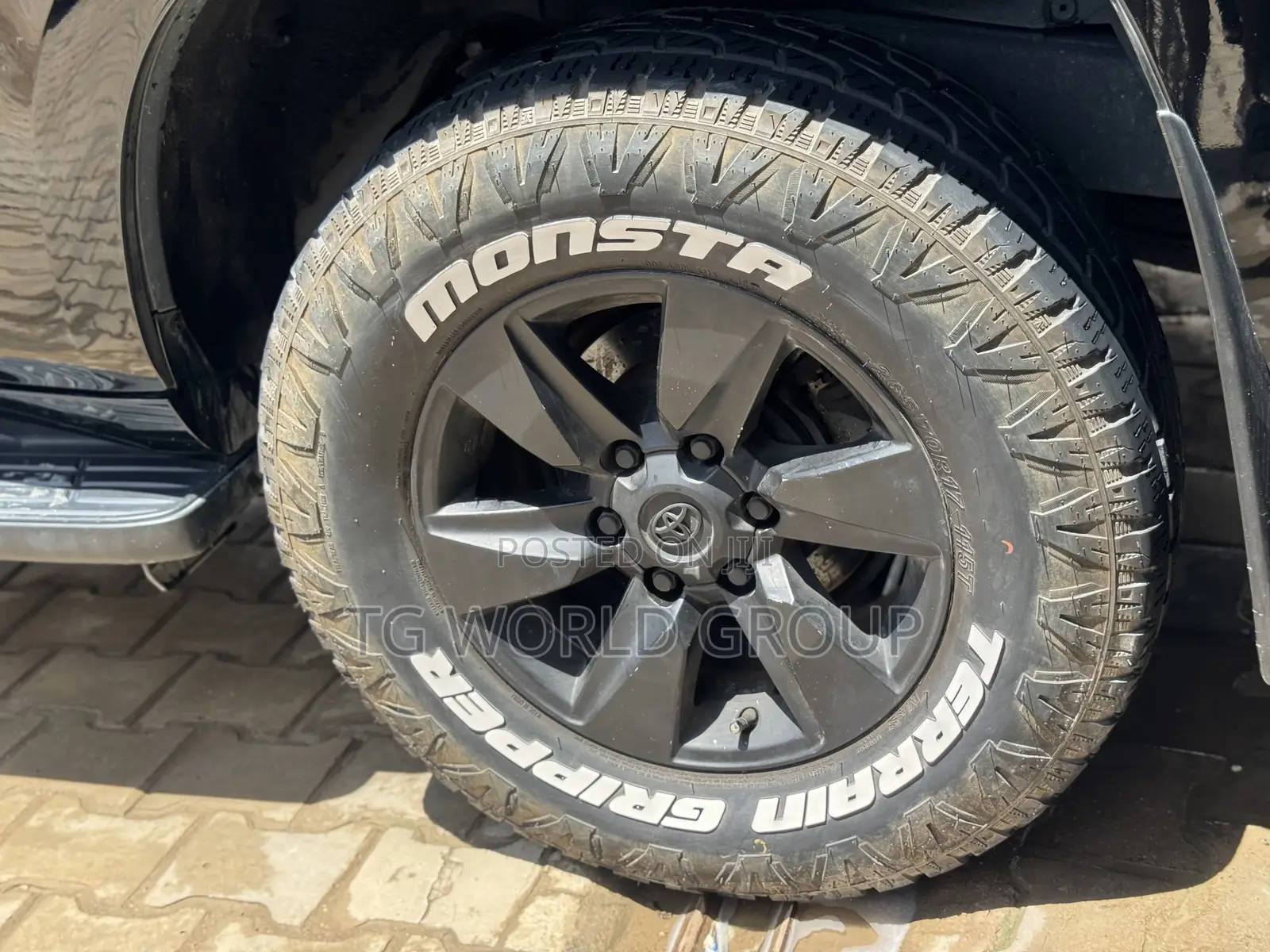 Toyota Land Cruiser Prado 2.7 2018 Black