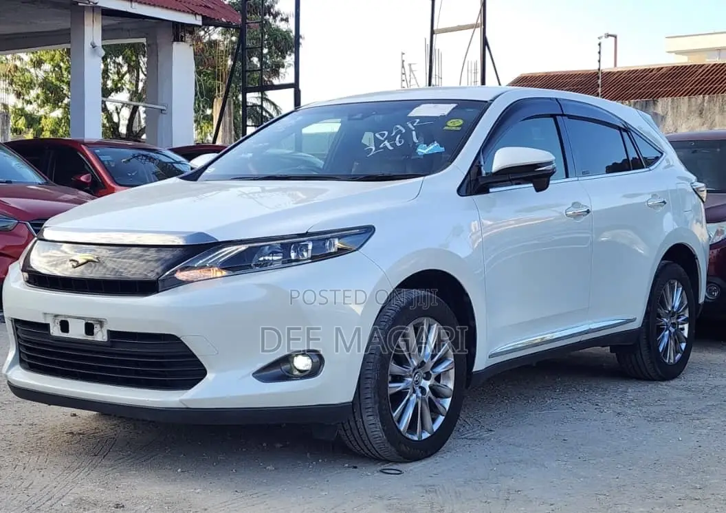 Toyota Harrier 2015 White