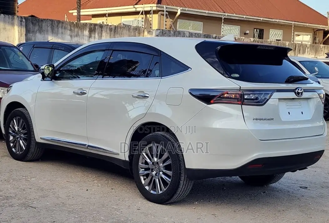 Toyota Harrier 2015 White