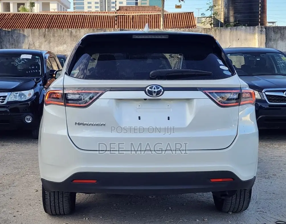 Toyota Harrier 2015 White