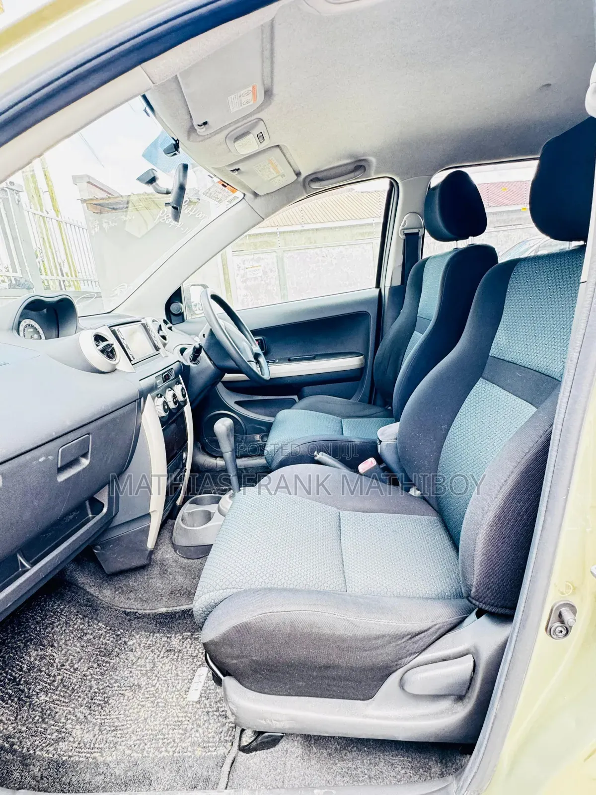 Toyota IST 2007 Green