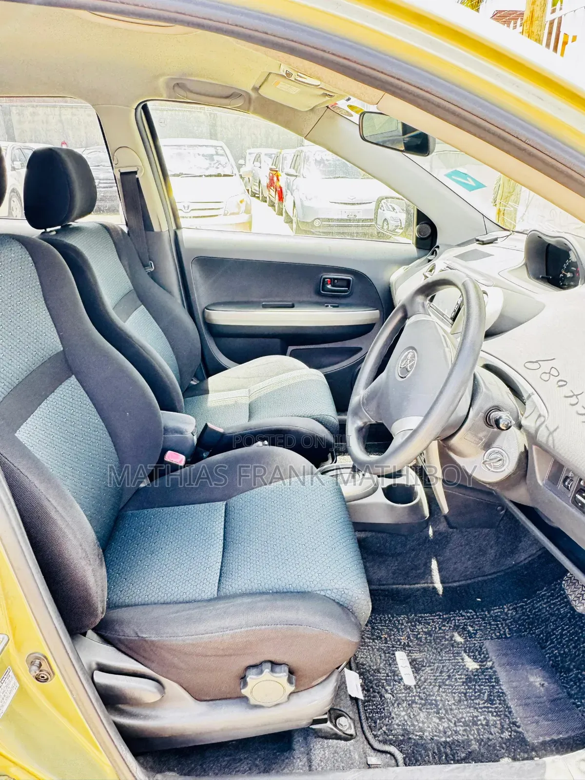 Toyota IST 2007 Green