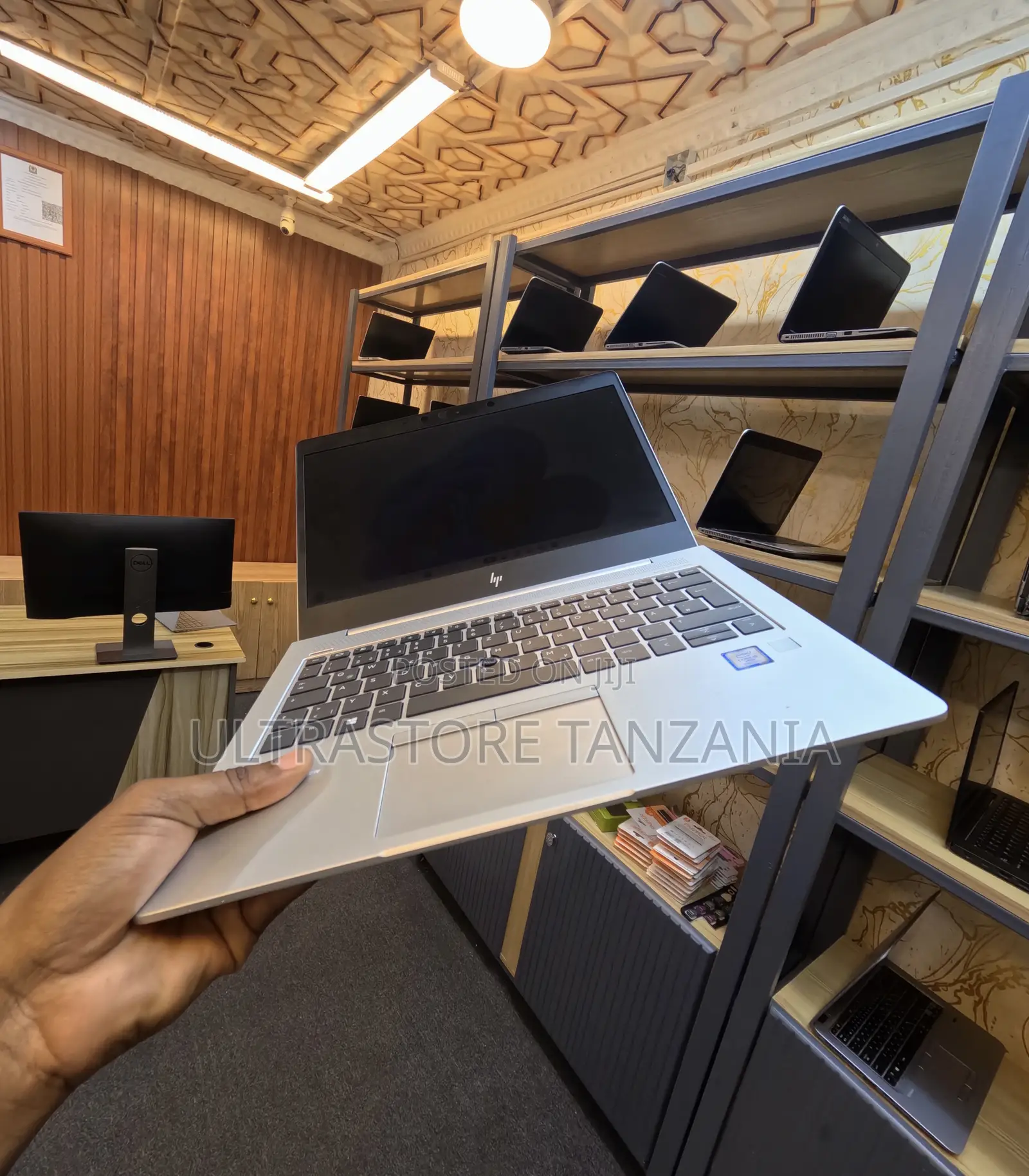 New Laptop HP EliteBook 830 G6 16GB Intel Core I5 SSD 256GB