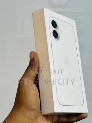 New Apple iPhone 16 128 GB White