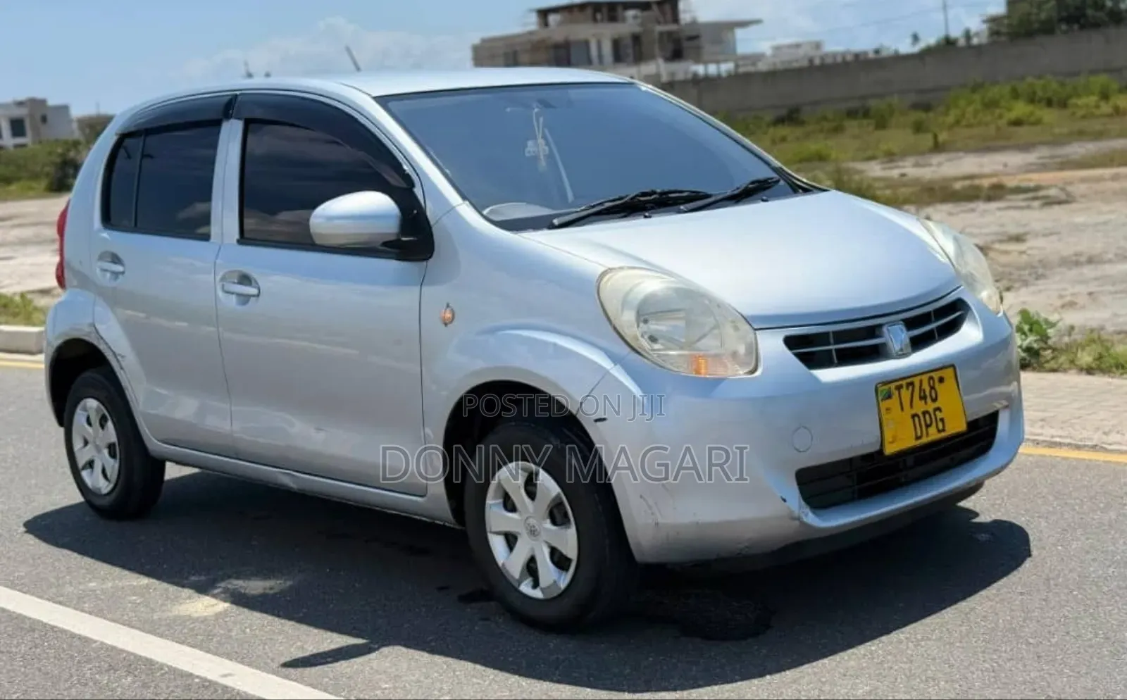 Toyota Passo 1.0 AWD 2010 Silver