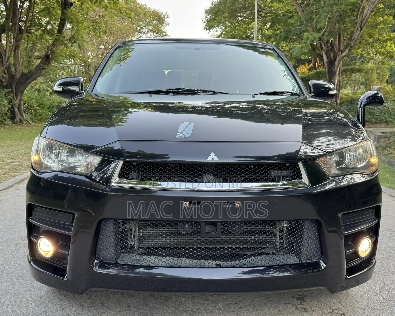 Mitsubishi Outlander 2010 Black
