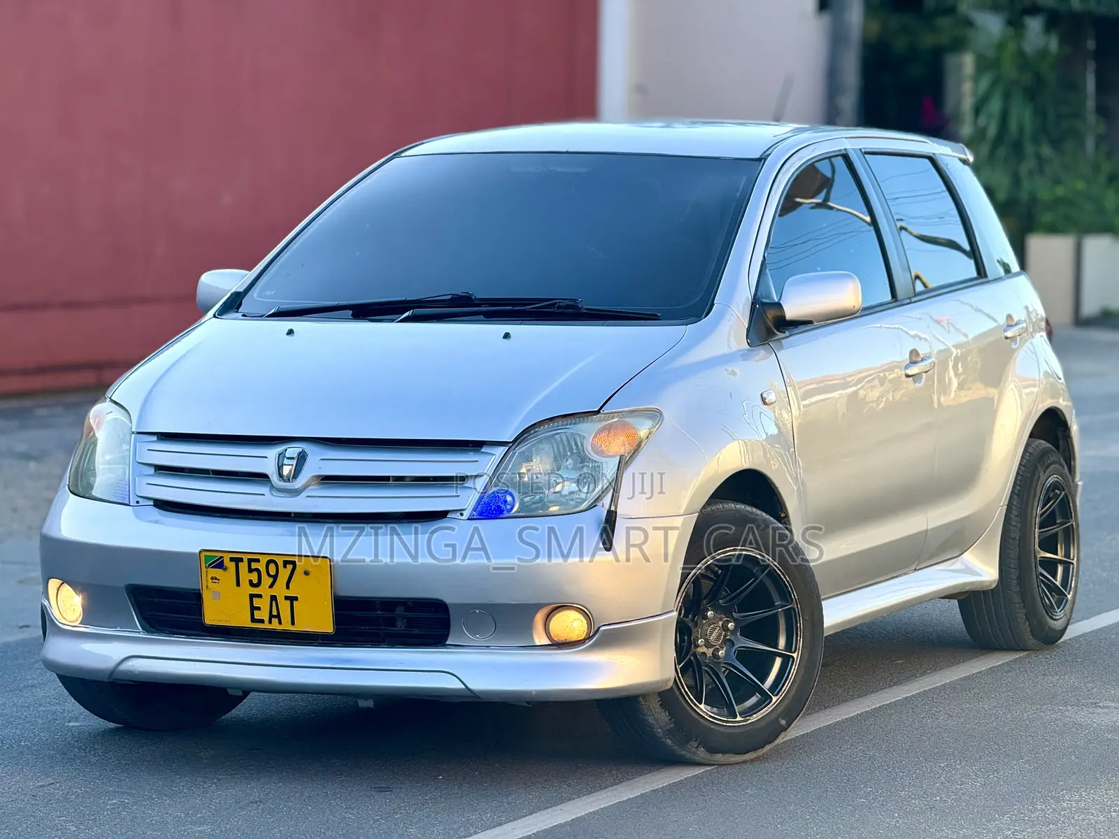Toyota IST 2003 Silver