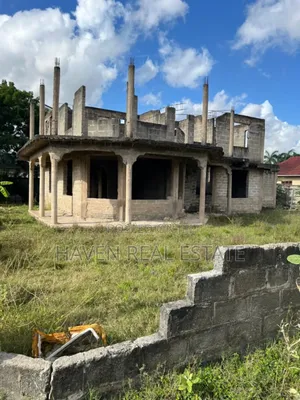 6bdrm House in Kunduchi for sale