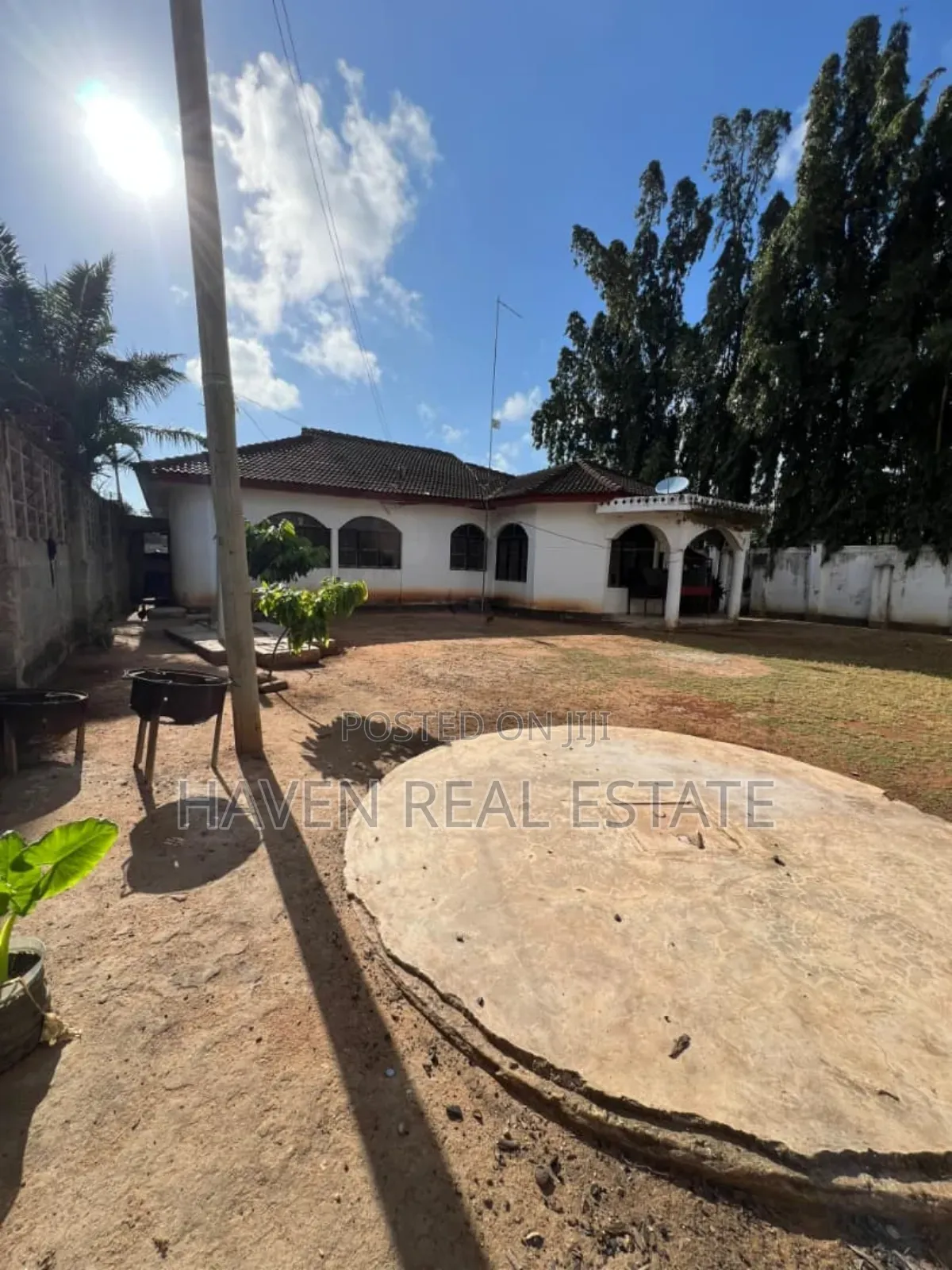 4bdrm House in Kunduchi for sale