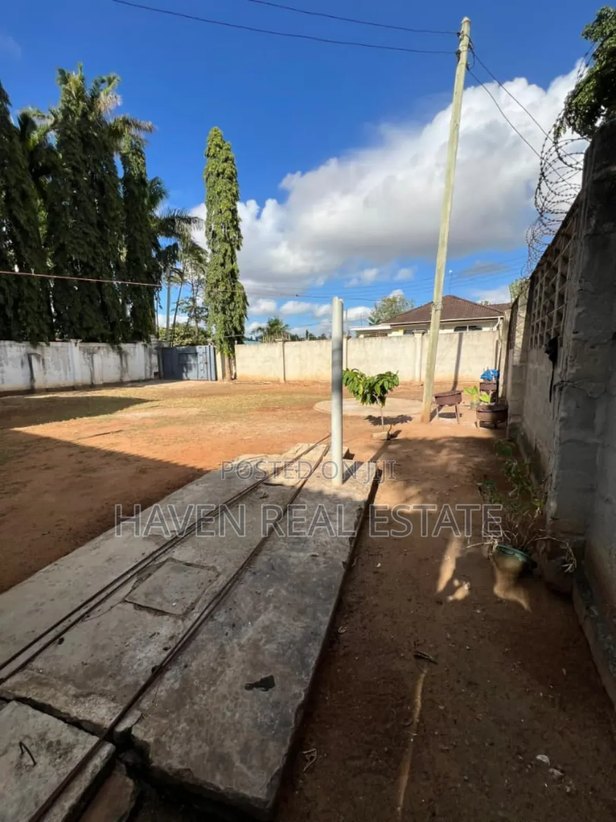 4bdrm House in Kunduchi for sale