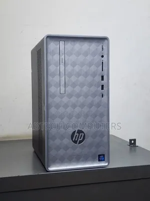 Desktop Computer HP Pavilion 590 8GB Intel Core i5 SSD 256GB