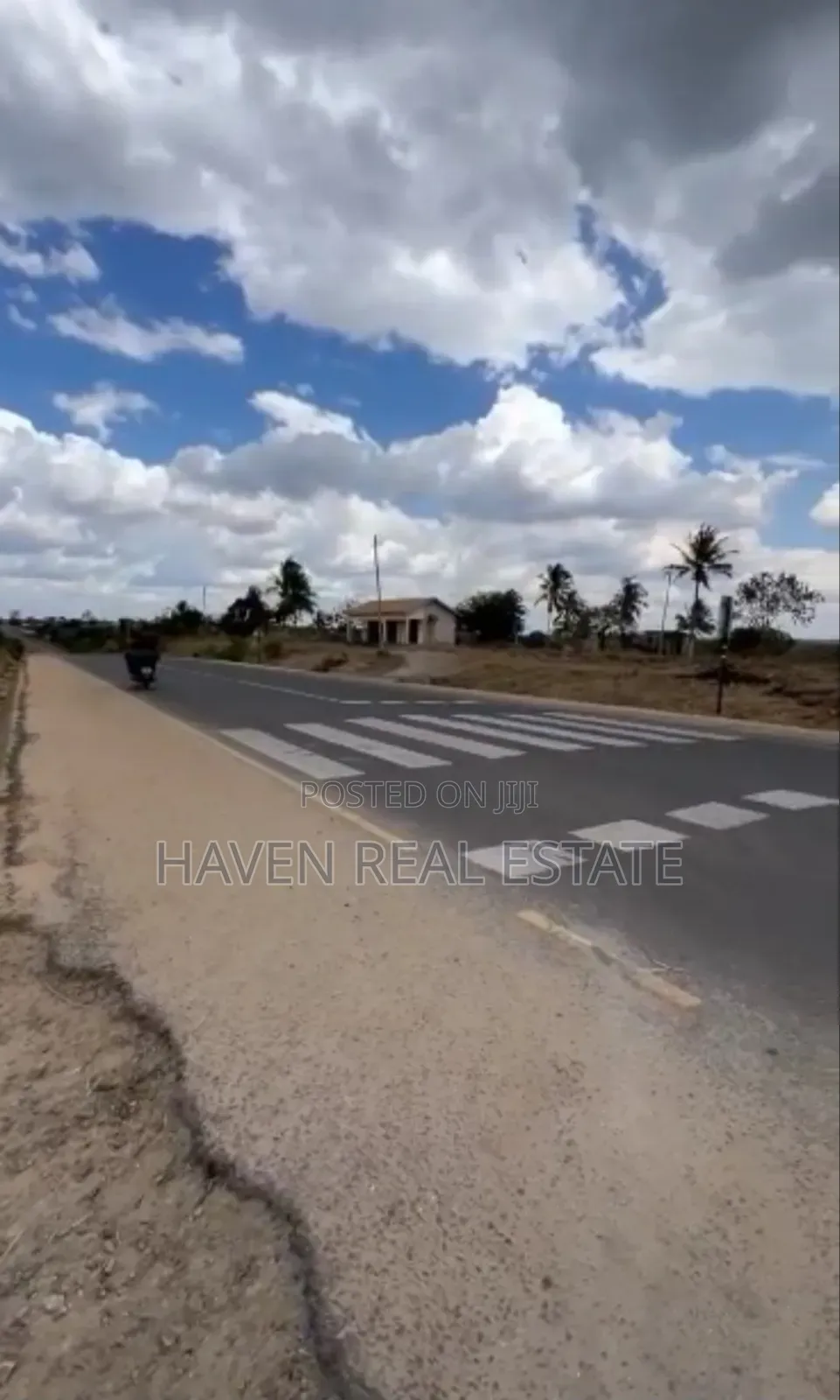 8 Acres Industrial Plot Inauzwa Kibaha Pangani Road