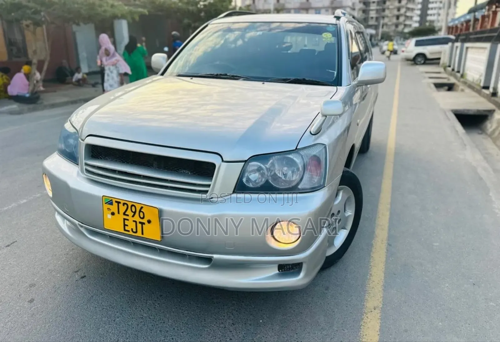 Toyota Kluger 2002 Silver