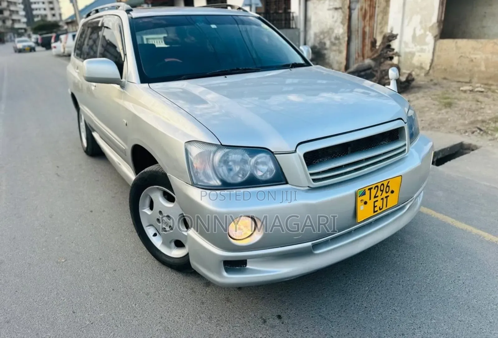 Toyota Kluger 2002 Silver