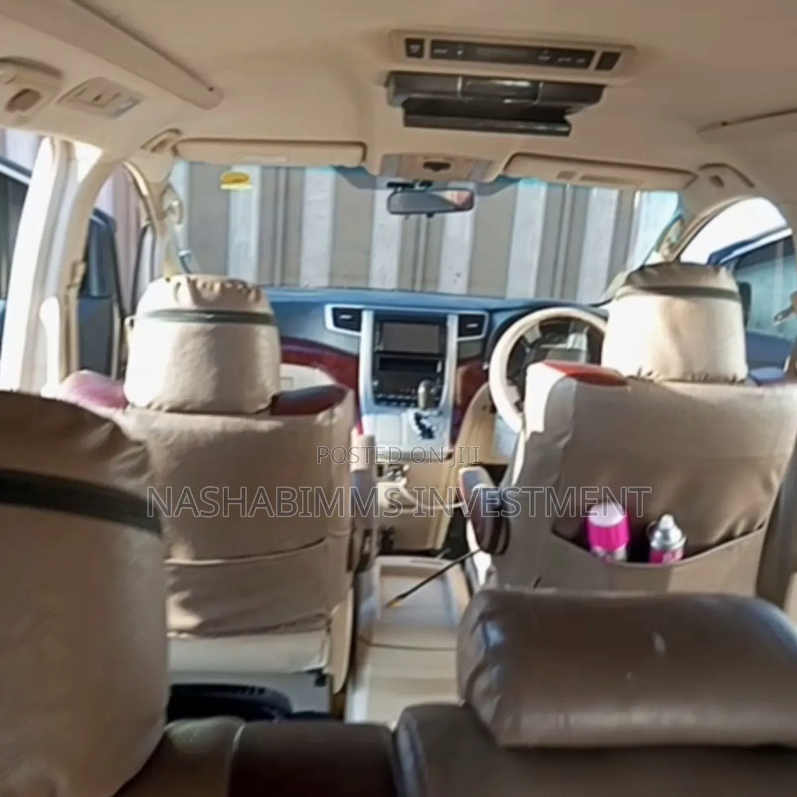 Toyota Alphard 2009 Gold