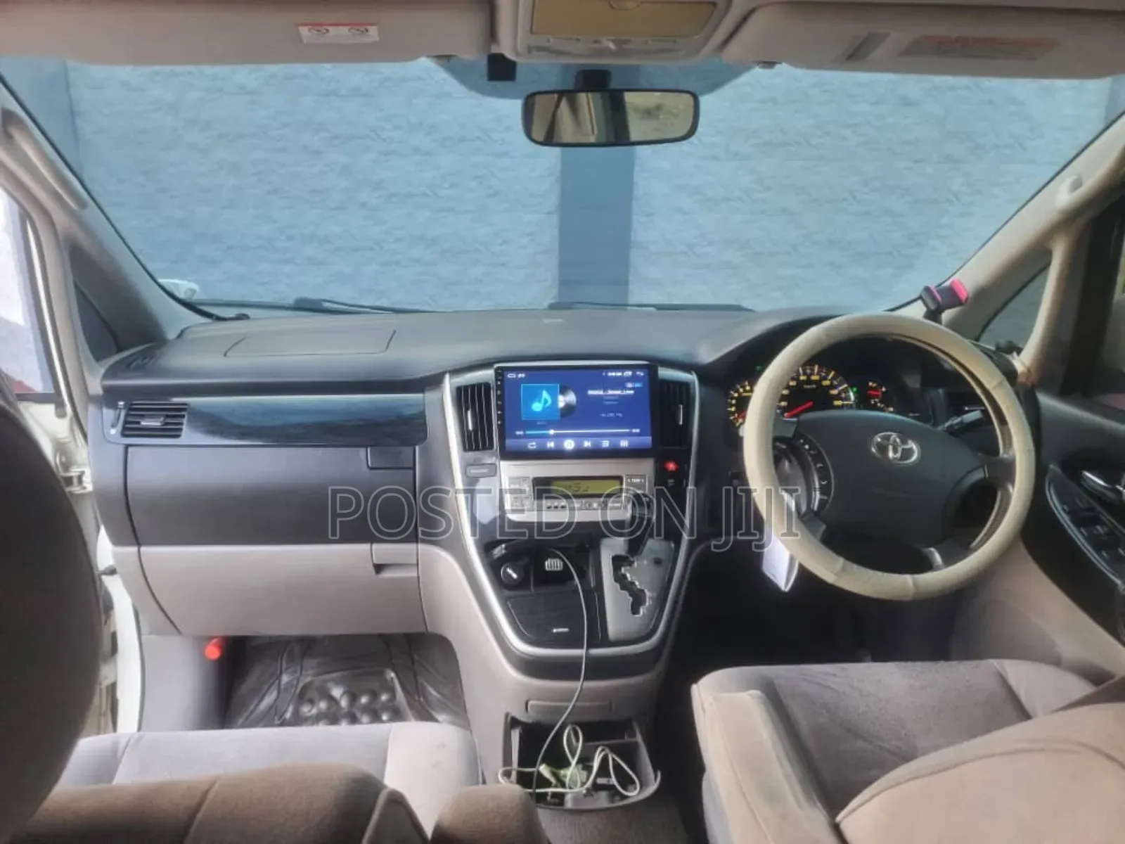 Toyota Alphard 2006 White