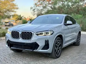 New BMW X4 2023 White