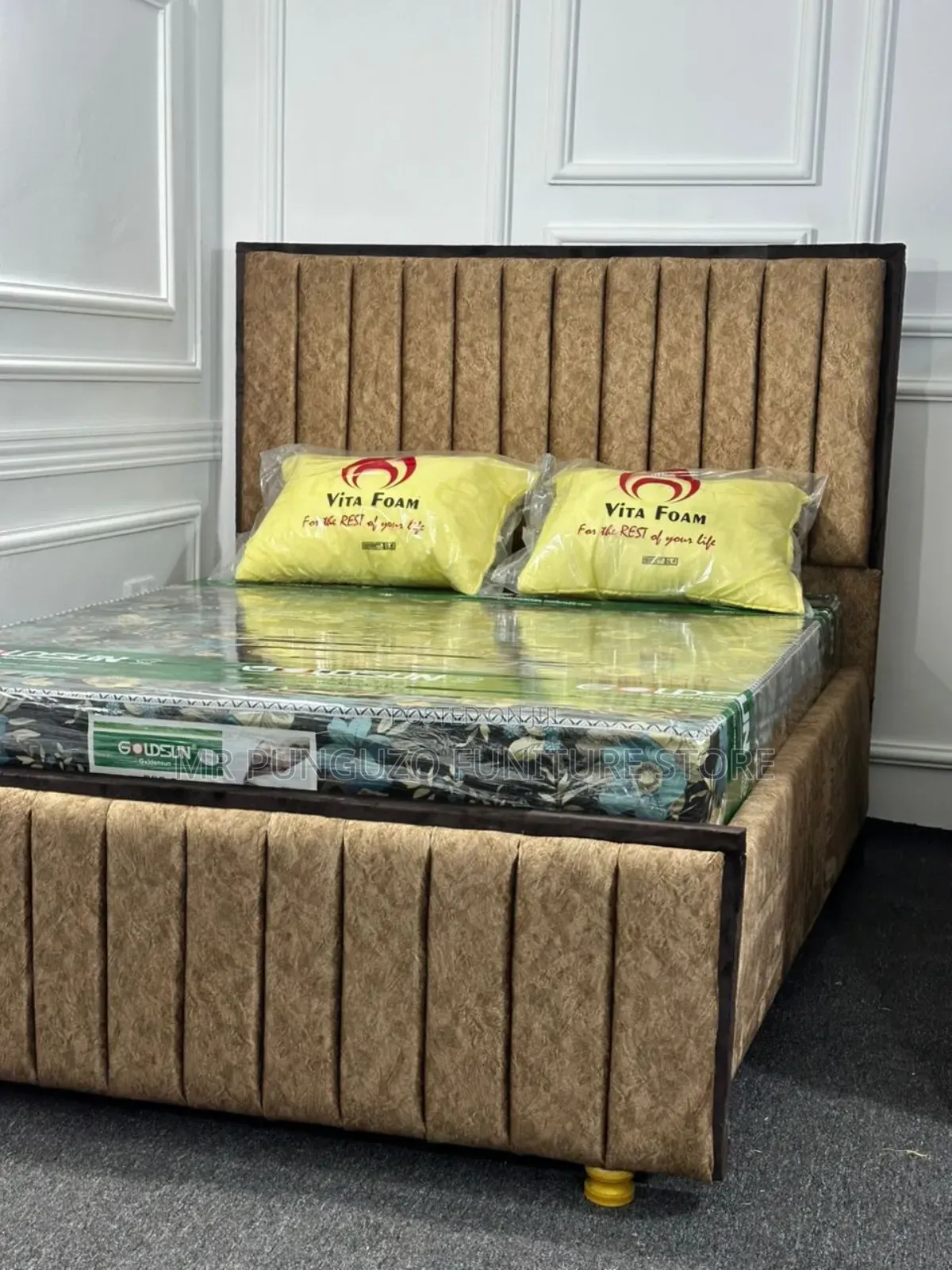 Kitanda Bed Sofa Rangi Ya Grey