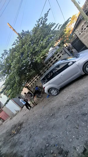 8bdrm Bungalow in Sinza Kumekucha for sale