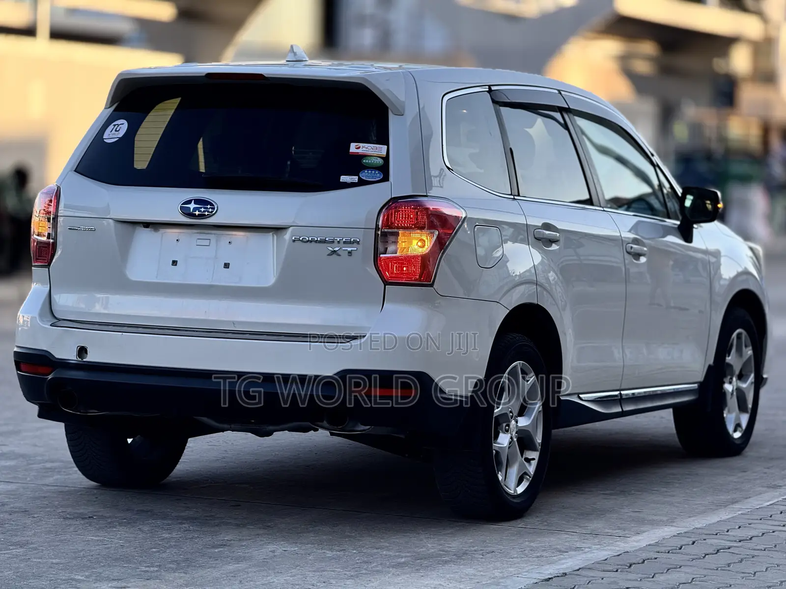 Subaru Forester 2.0XT Premium 4dr SUV AWD (2.0L 4cyl Turbo CVT) 2015