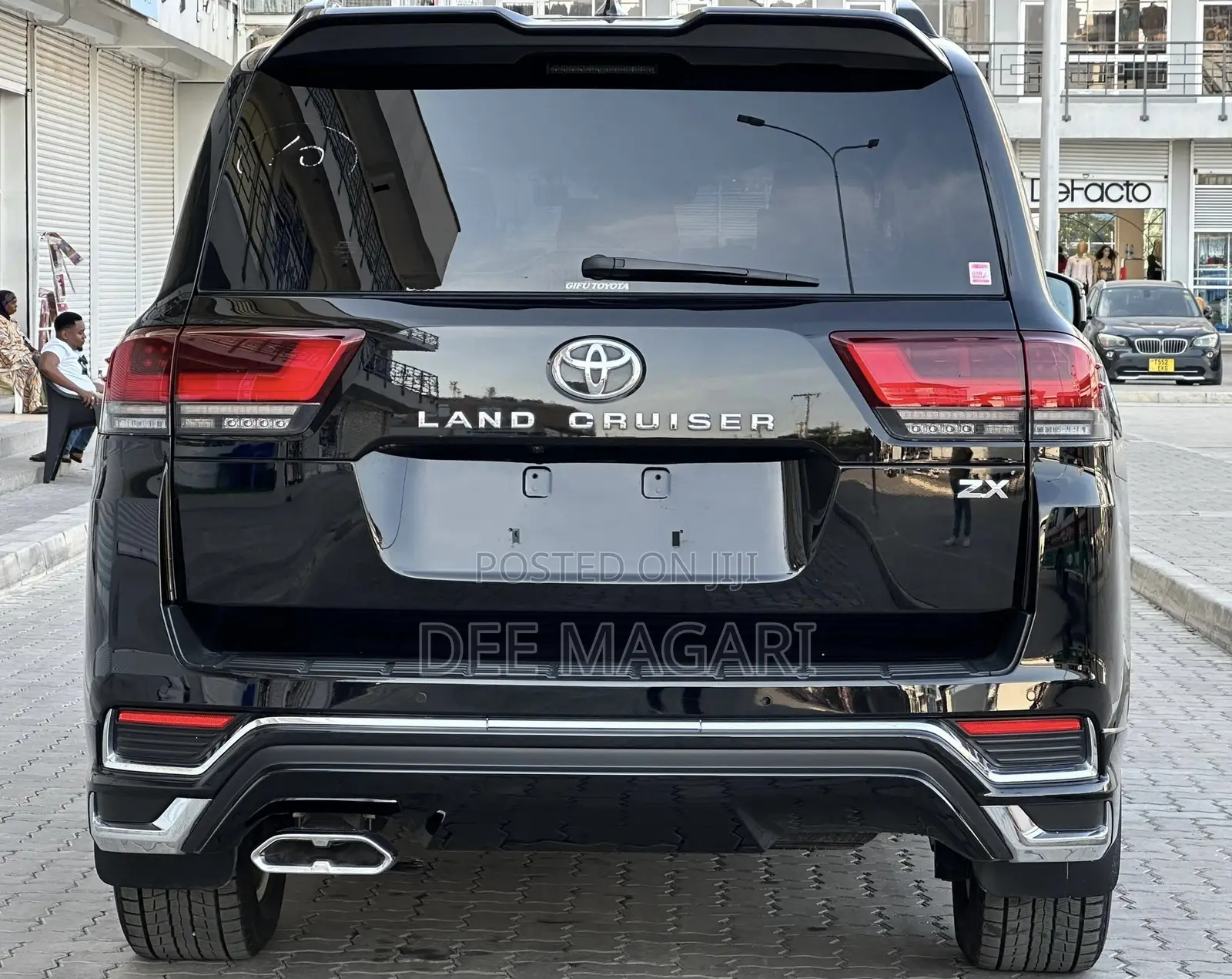New Toyota Land Cruiser 2022 Black